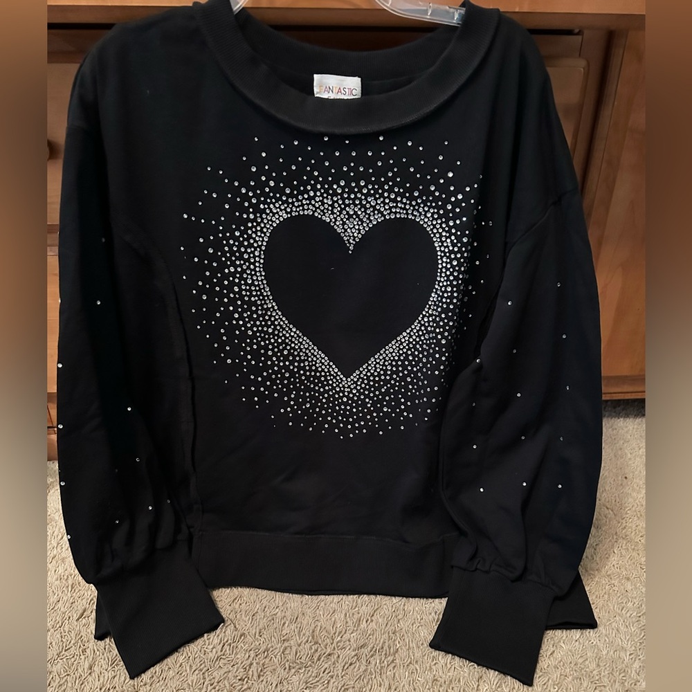 NWOT FANTASTIC FAWN BLACK BLINGY SWEATSHIRT